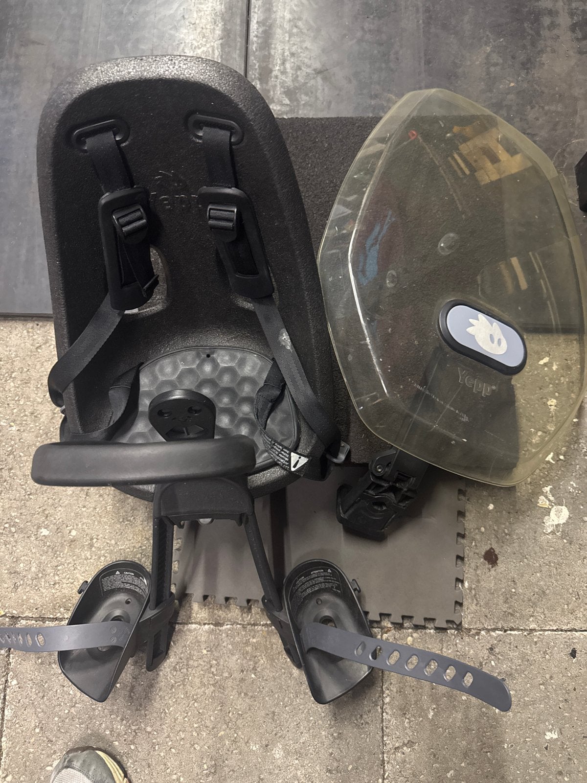 Thule Yepp Nexxt Mini voorzitje met Windscherm, Ophalen, 0 t/m 18 kg, Voorzitje, Gebruikt