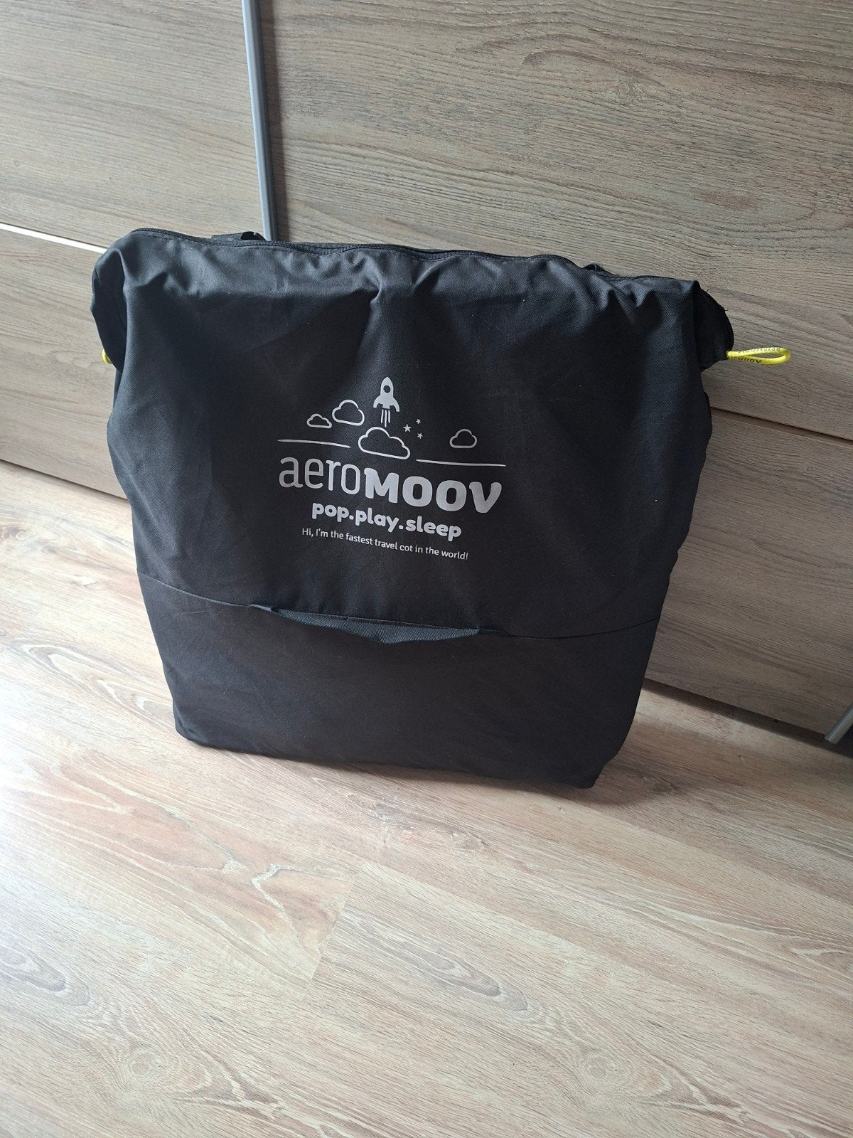 Aeromoov reisbedje/box, z.g.a.n. kompleet met hoeslaken, Kinderen en Baby's, Ophalen, Gebruikt