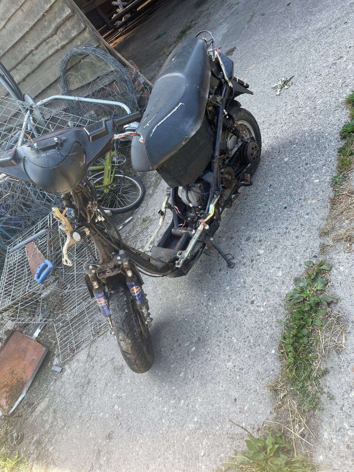 Onderdelen scooter - Ideaal voor de handige klusser, Ophalen, Gebruikt