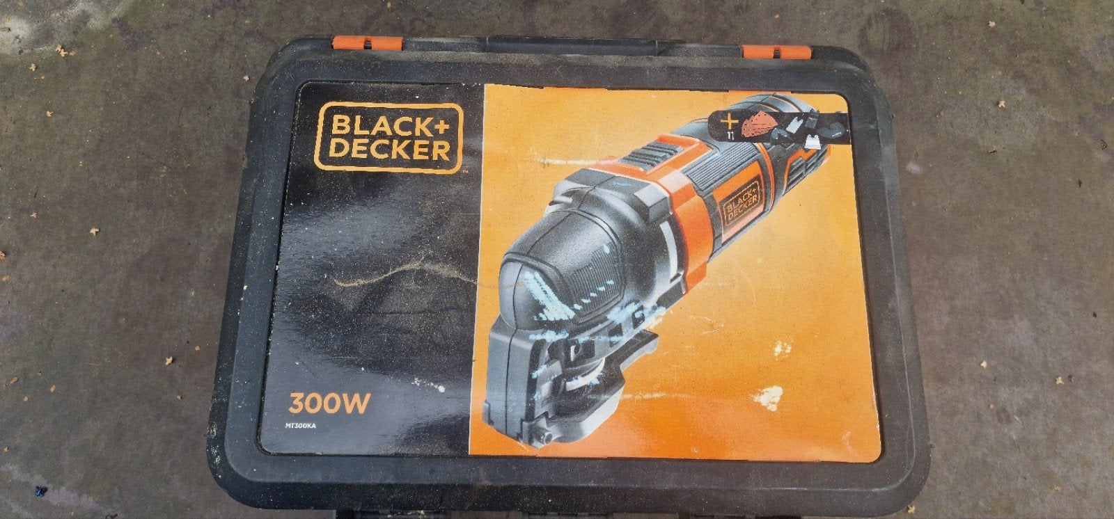 Black+Decker Multitool 300W MT300KA-QS met accessoires, Ophalen of Verzenden, Gebruikt
