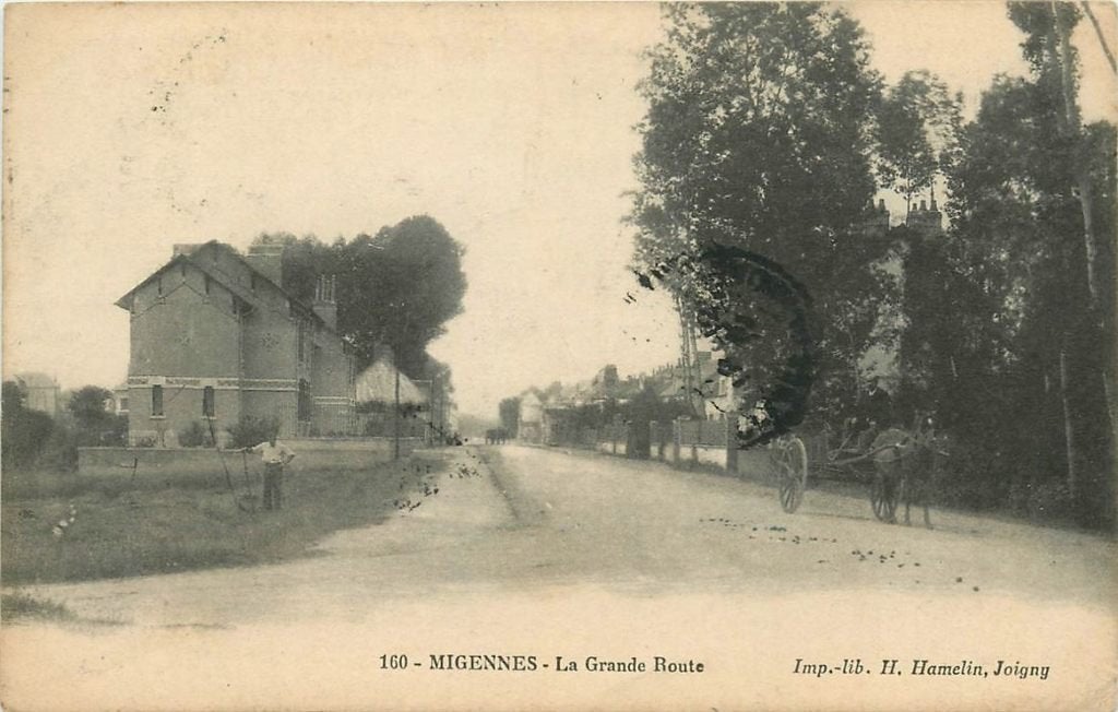 379-050-039 Migennes La Grande Route, Verzenden, Voor 1920, Frankrijk