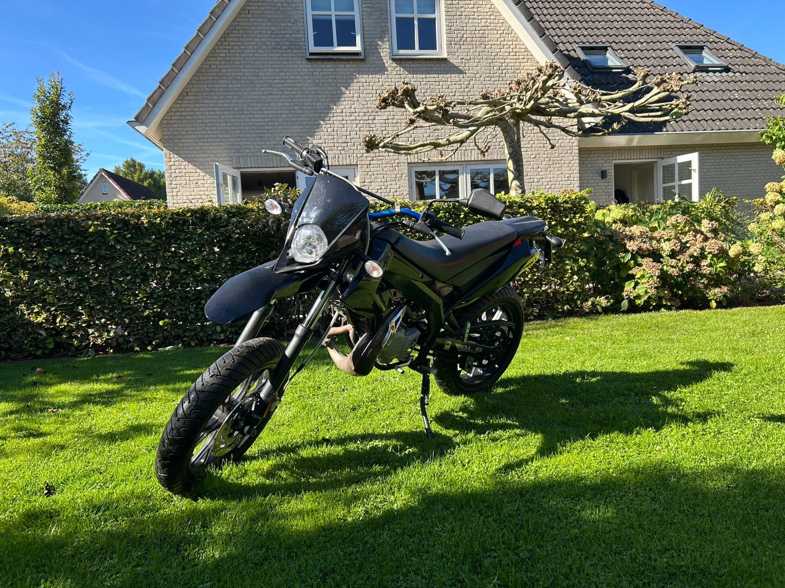 Derbi Senda-SM DRD, Ophalen, 6 versnellingen, Maximaal 45 km/u, Nieuw