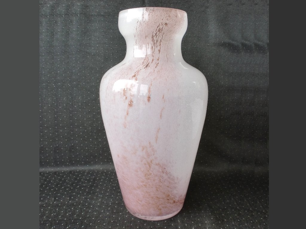 Zeer grote glazen Vaas van roze dikwandig glas - 43cm 6,7kg, 43 cm, Ophalen of Verzenden, Roze, Geschikt voor droogbloemen