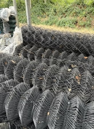 Antraciet harmonicagaas 125 cm hoog – € 25 per rol, Ophalen, Zo goed als nieuw, 10 tot 20 meter, Gaas