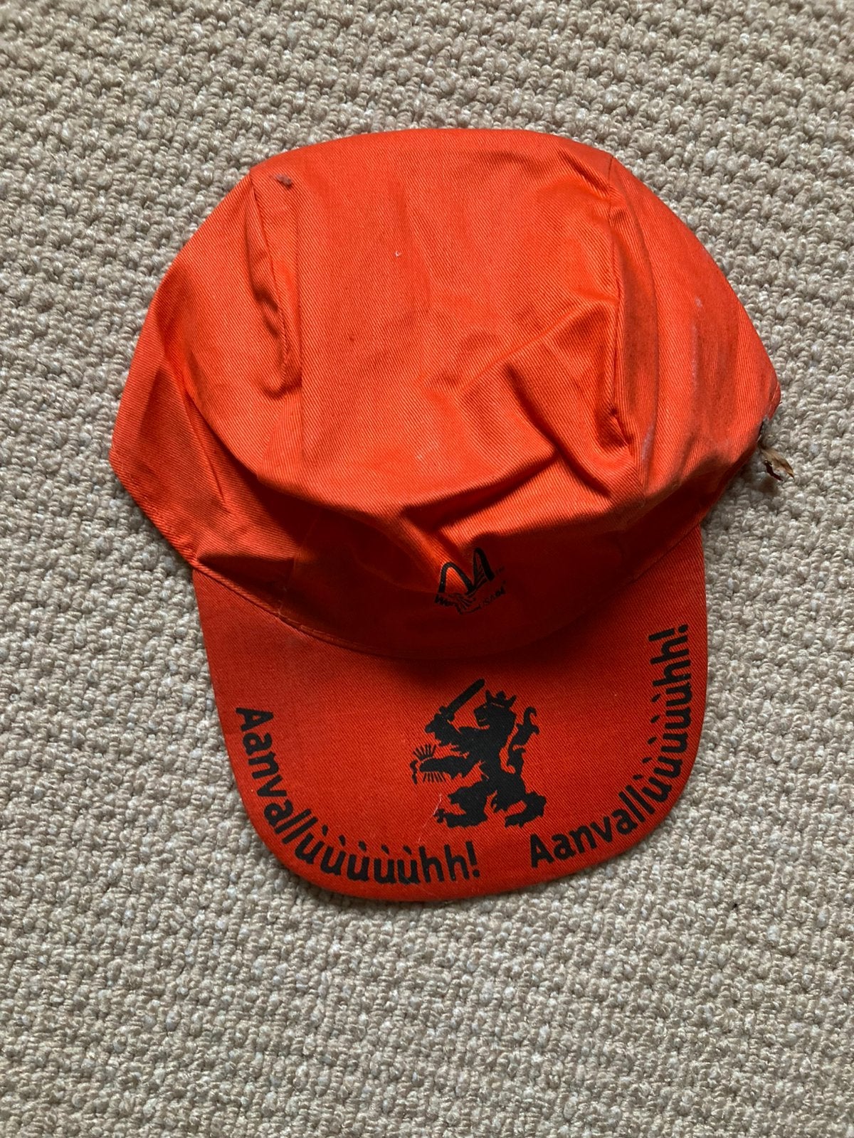oranje pet cap nederlands elftal 94 van mc donalds, Verzamelen, Sportartikelen en Voetbal, Ophalen of Verzenden, Zo goed als nieuw
