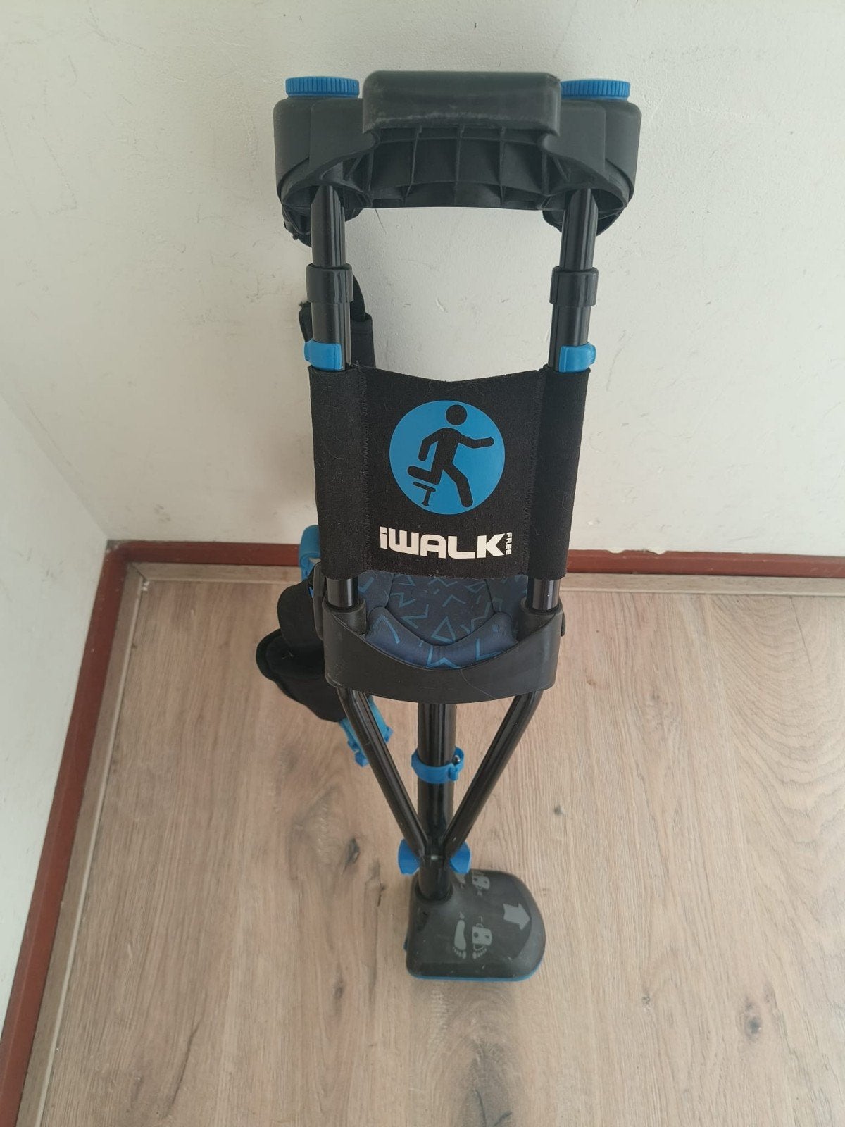 iWALK 3.0 handsfree kniekruk, Ophalen of Verzenden, In hoogte verstelbaar, Gebruikt