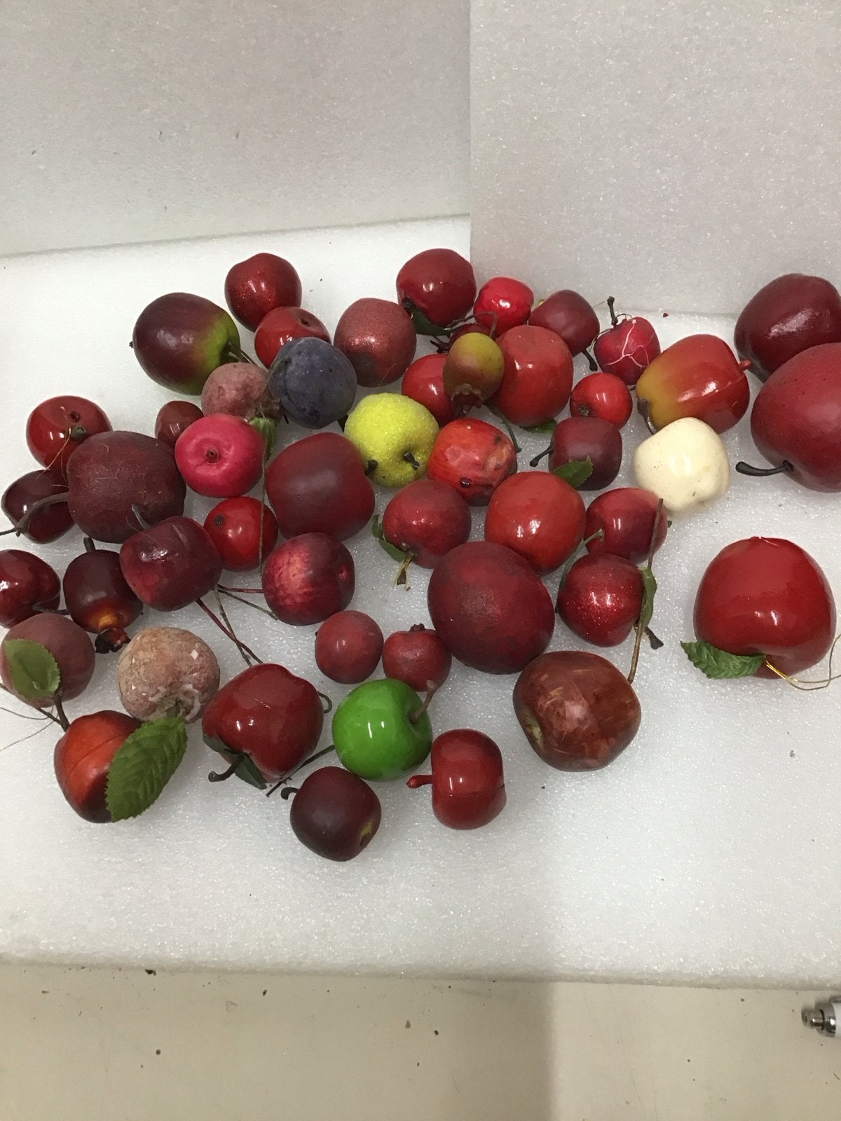 49 Diverse Decoratieve Appels en Kersen, Ophalen of Verzenden, Gebruikt