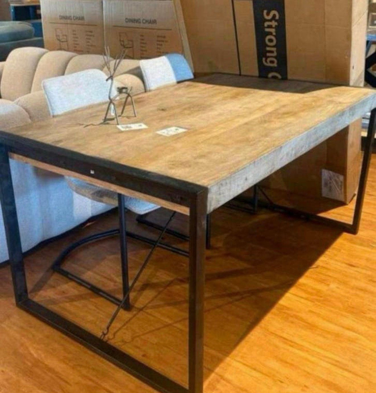 Landelijke Stoere mango houten eettafel 160 x 100 cm, Huis en Inrichting, Landelijke stijl, modern, industrieel, Nieuw, 150 tot 200 cm