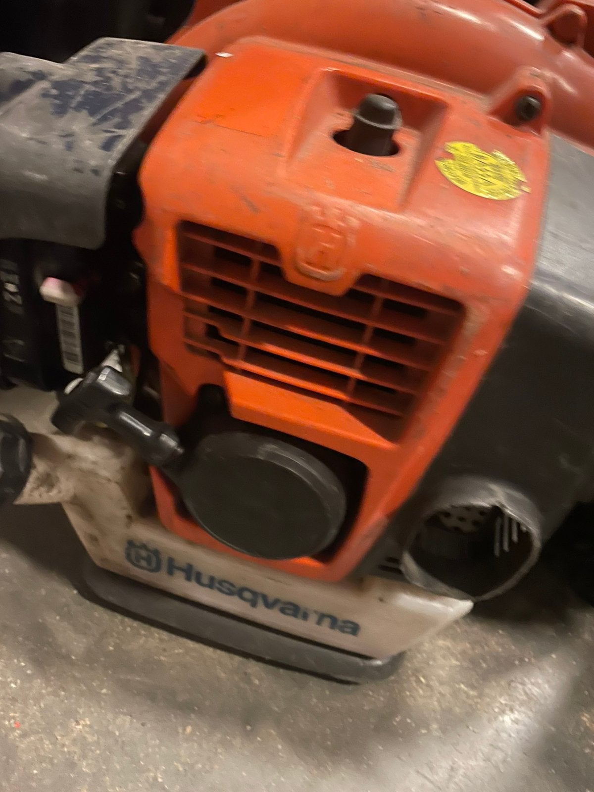 husqvarna 350 bt krachtige bladblazer, Tuin en Terras, Bladblazers, Ophalen of Verzenden, Gebruikt, Benzine