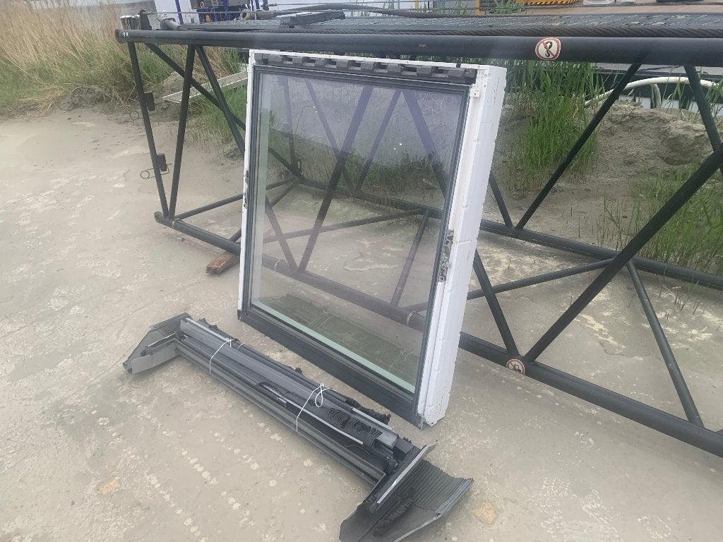 GGU UK08 KUNSTSTOF VELUX DAKRAAM INCL GOOTSTUKKEN, Ophalen, Minder dan 80 cm, 80 tot 120 cm, Zo goed als nieuw