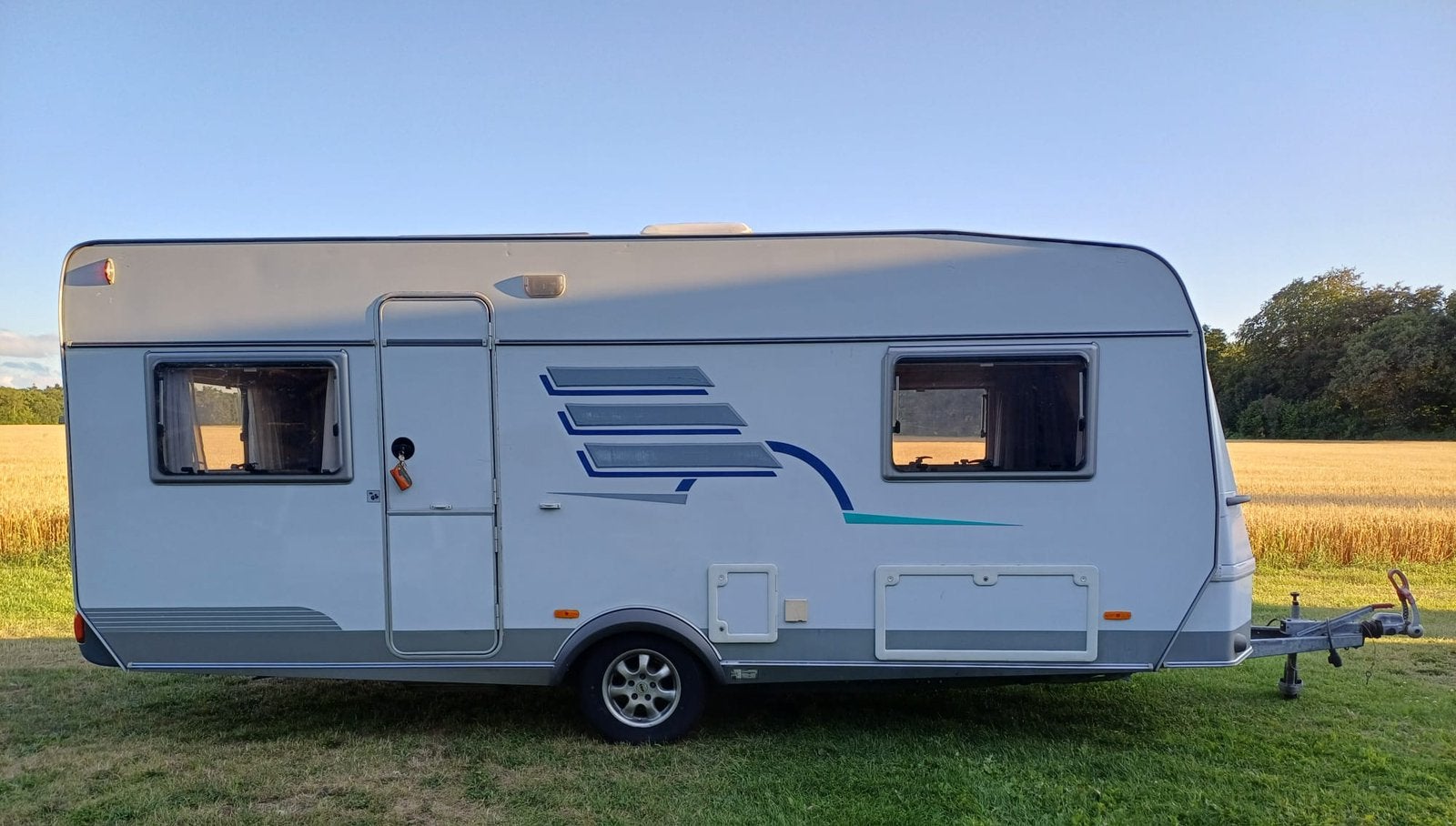 Eriba Nova 540 2003 enkele bedden, Caravans en Kamperen, Rondzit, Particulier, Schokbreker, 5 tot 6 meter