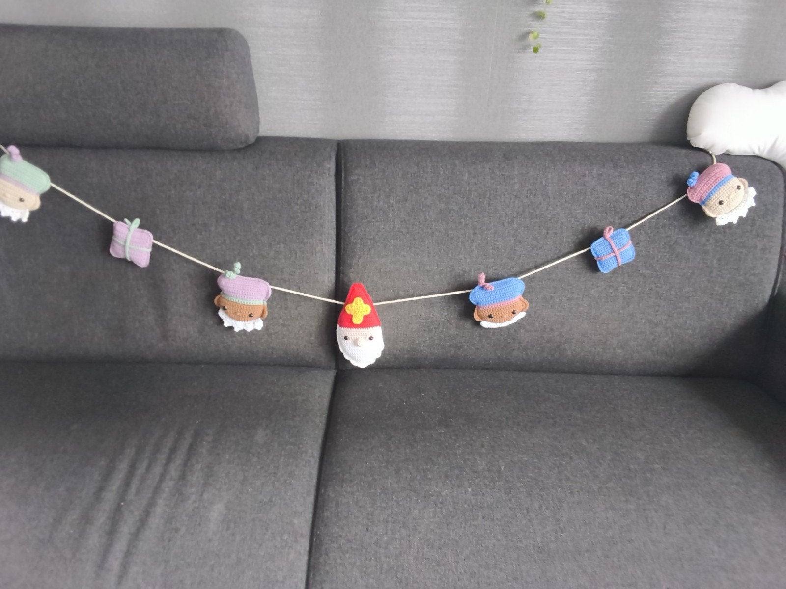gehaakte Sint en Piet slinger, Ophalen of Verzenden, Nieuw