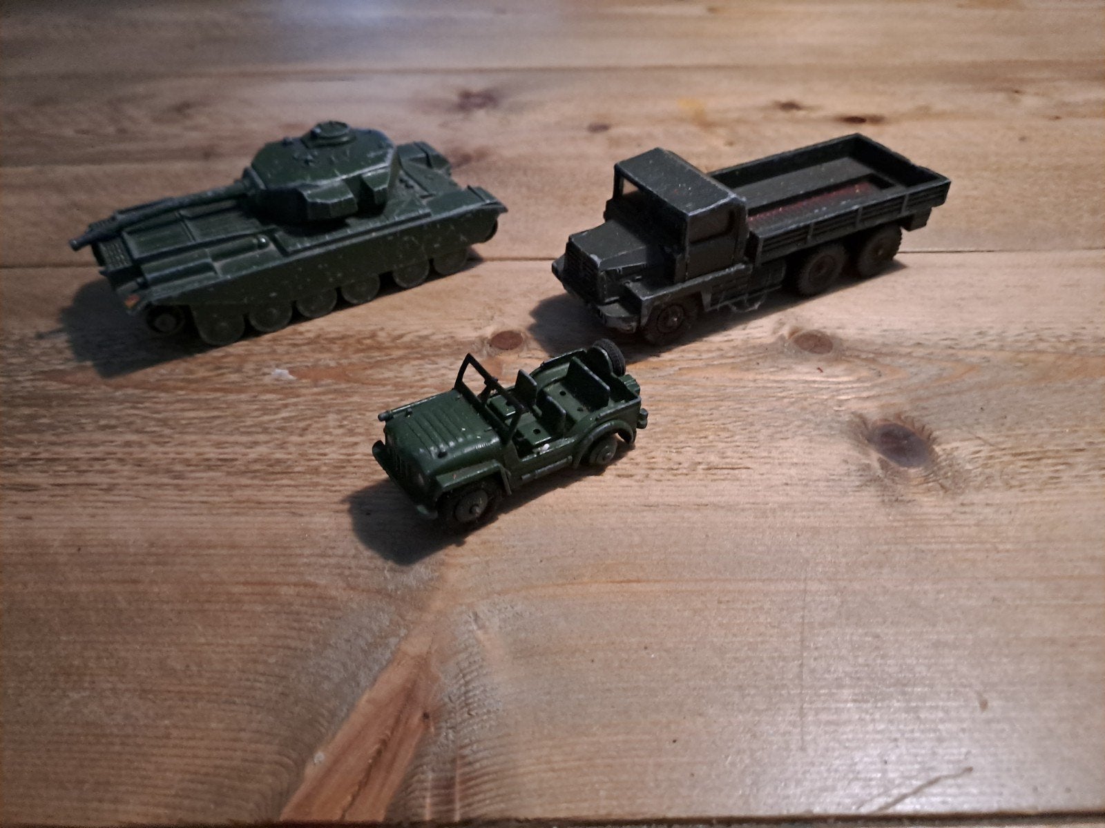 3 dinky toys legervoertuigen, Ophalen, Auto, Dinky Toys