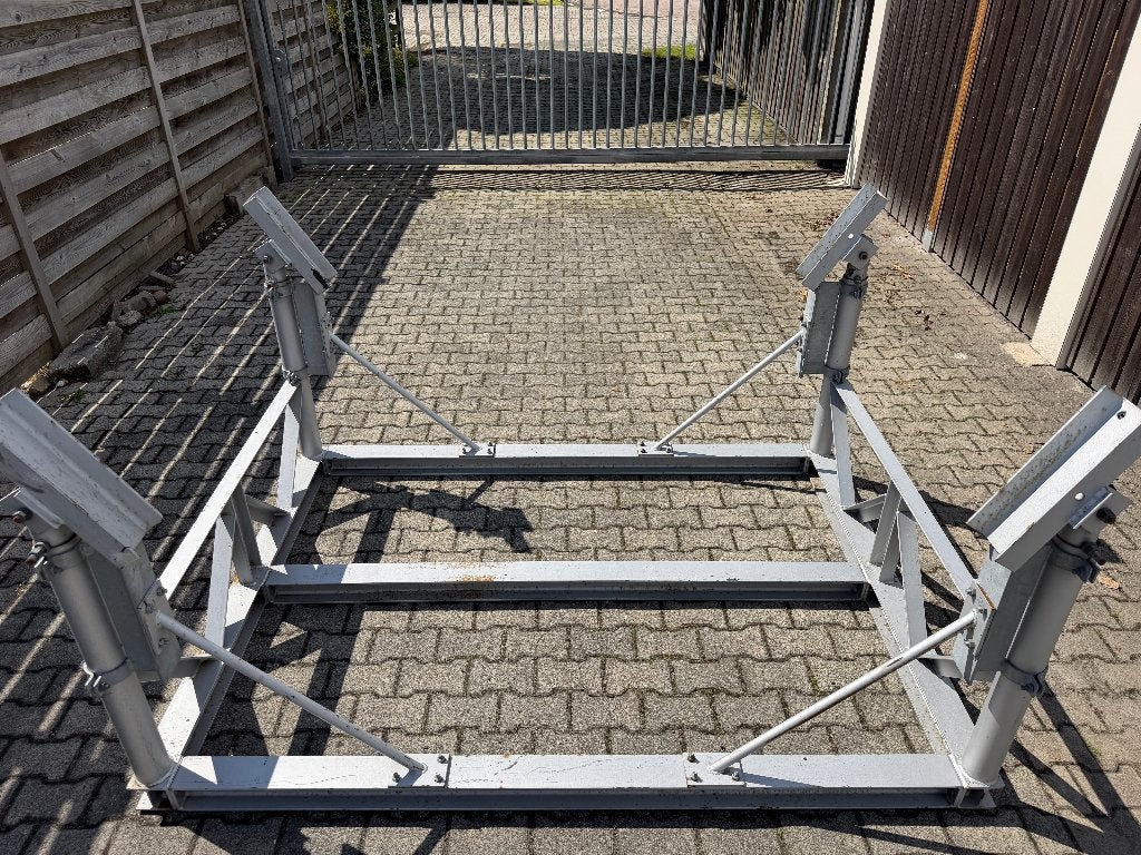 bootbok. ( Bijzonder sterke en stabiele bootbok ), Ophalen, Gebruikt