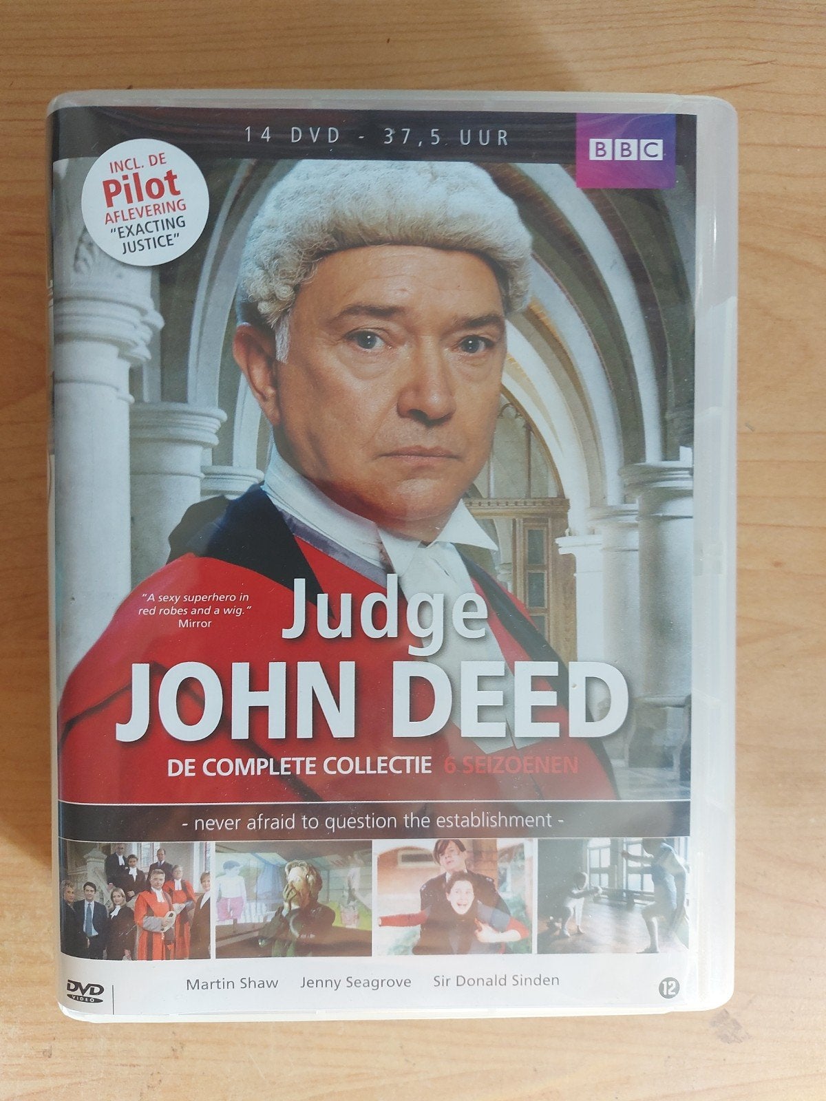 Judge John Deed - de Complete Serie BOX 14-DVD, Cd's en Dvd's, Alle leeftijden, Ophalen of Verzenden, Zo goed als nieuw, Actie en Avontuur
