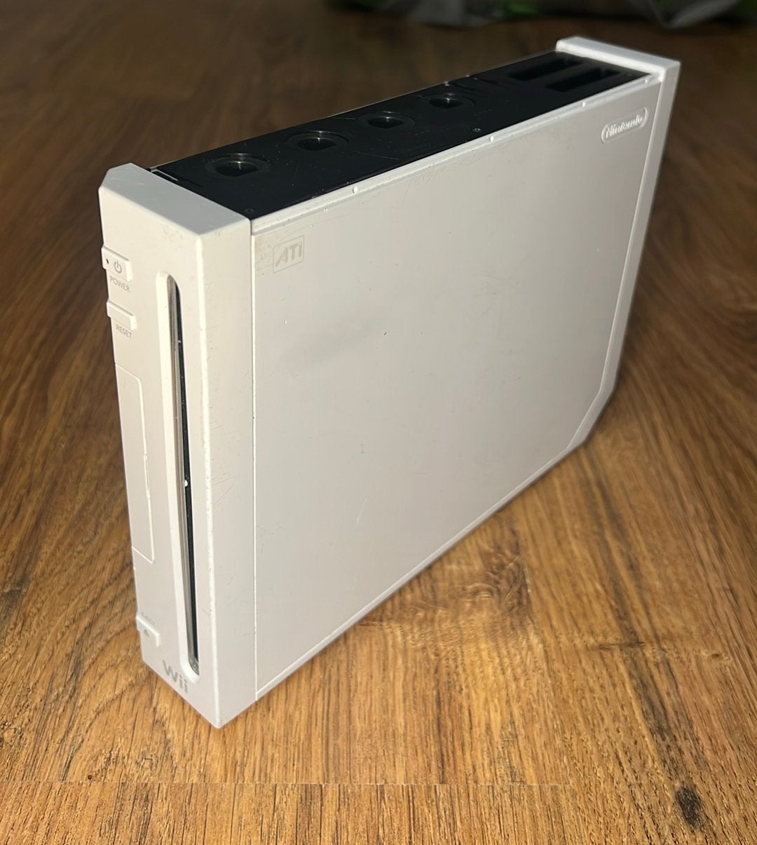 Nintendo wii. Kabels + 5 games. Zonder controllers, Ophalen of Verzenden, Nintendo, Refurbished