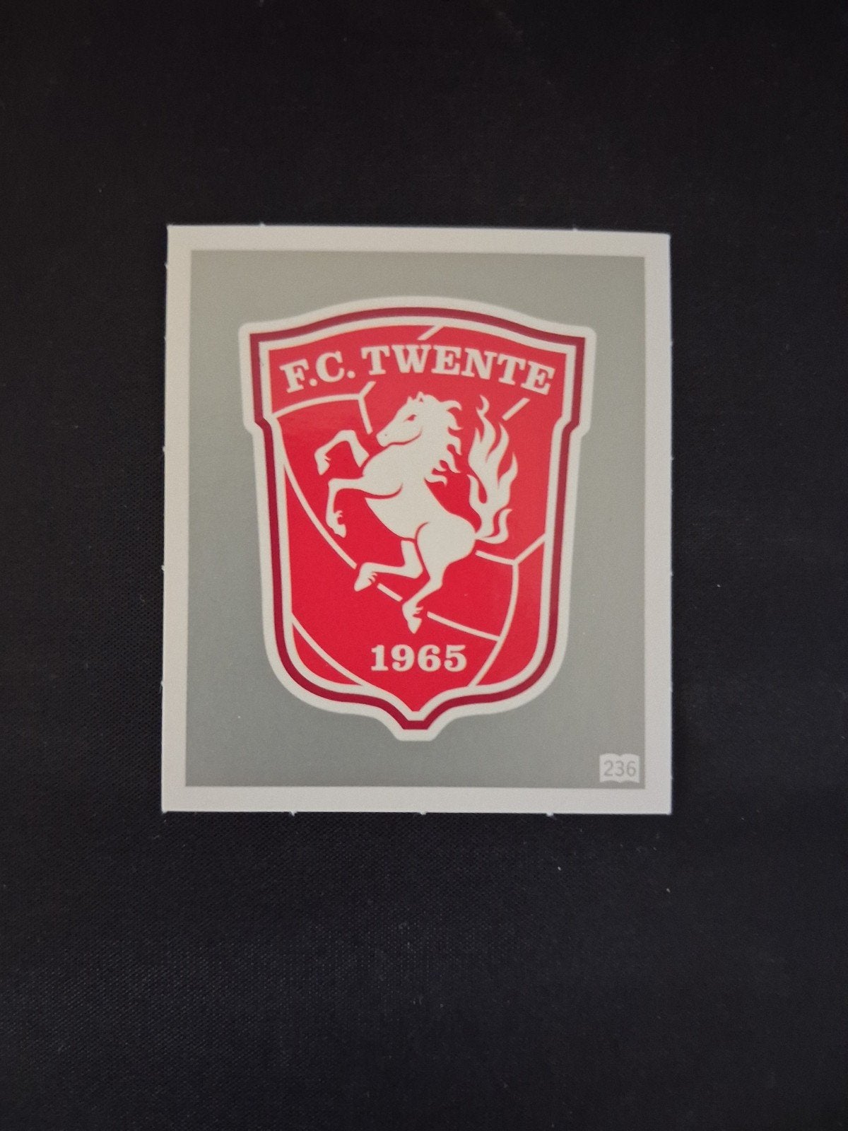 sticker FC Twente (halve sticker), Ophalen of Verzenden, Nieuw, Sport