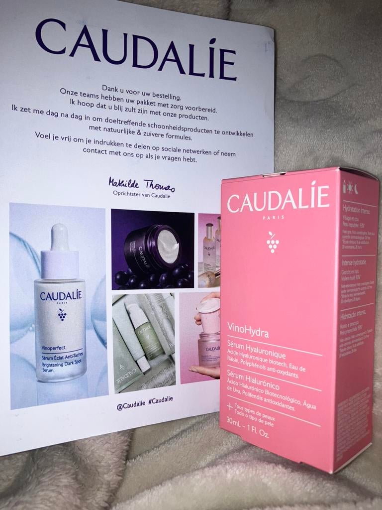 Caudalie VinoHydra Hyaluronzuur Serum Intense Hydratation, Sieraden, Tassen en Uiterlijk, Uiterlijk | Gezichtsverzorging, Ophalen of Verzenden