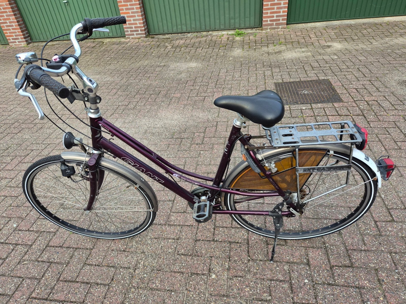Giant Damesfiets Cabrioliet - Paars - Goede Staat, Fietsen en Brommers, Ophalen, Gebruikt, Giant