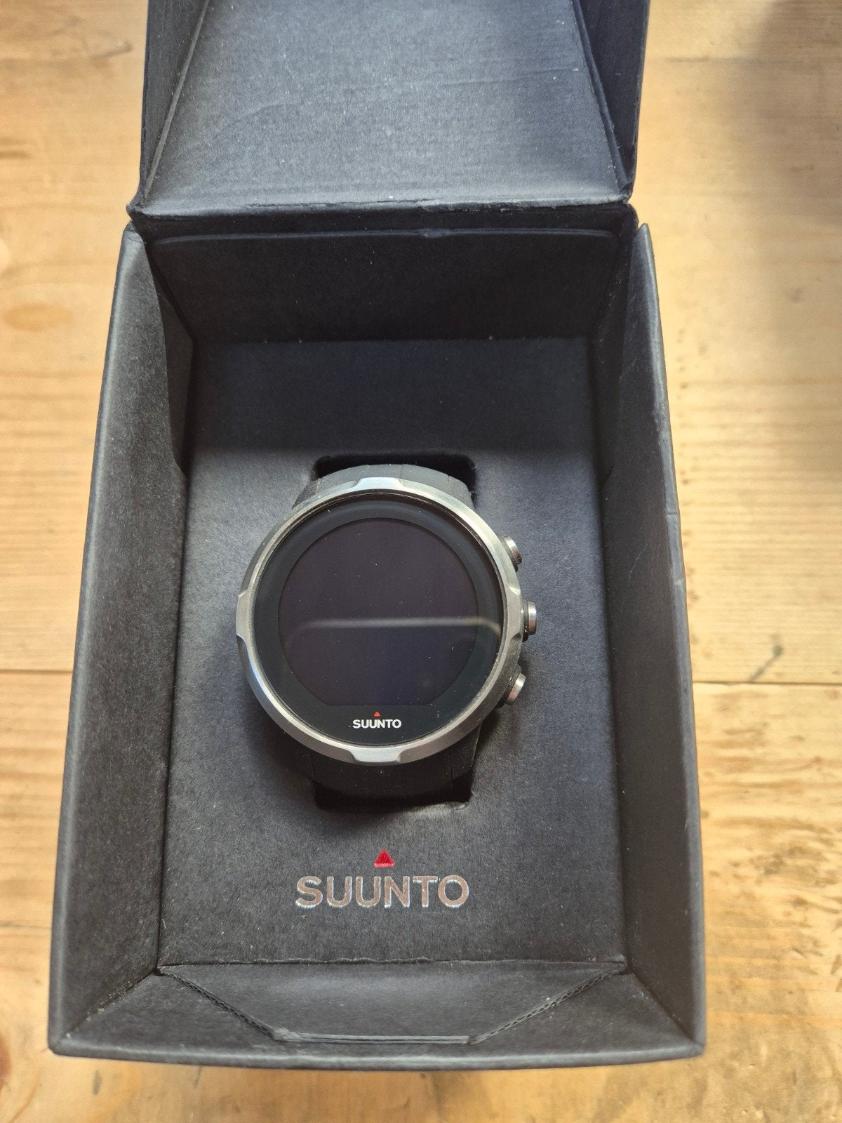 NIEUWSTAAT Suunto Spartan Sport Black HR sporthorloge, Zwart, Ophalen of Verzenden, Zo goed als nieuw, Suunto