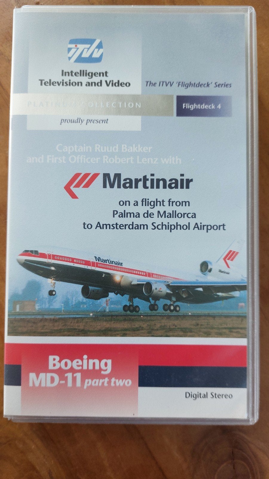 Martinair MD-11 deel twee VHS - Vlucht Palma-Amsterdam, Documentaire, Alle leeftijden, Ophalen of Verzenden, VHS