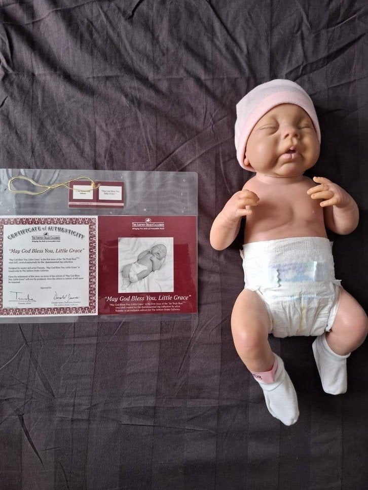 Reborn babypop 'May God Bless You, Little Grace', Ophalen of Verzenden, Gebruikt, Babypop