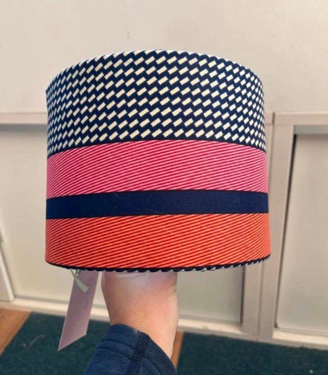 Unieke vintage lampenkap met stof uit afrika NIEUW, Ophalen of Verzenden, Zo goed als nieuw, Jongen of Meisje