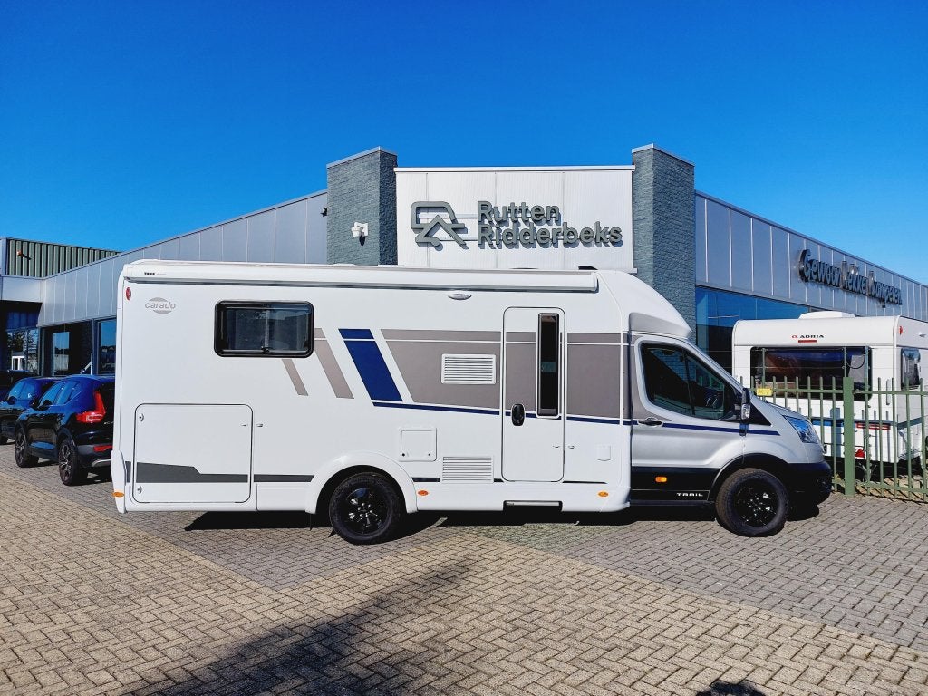 Carado T 449 EDITION26, Standaard zit, Ringverwarming, Ford, Bedrijf