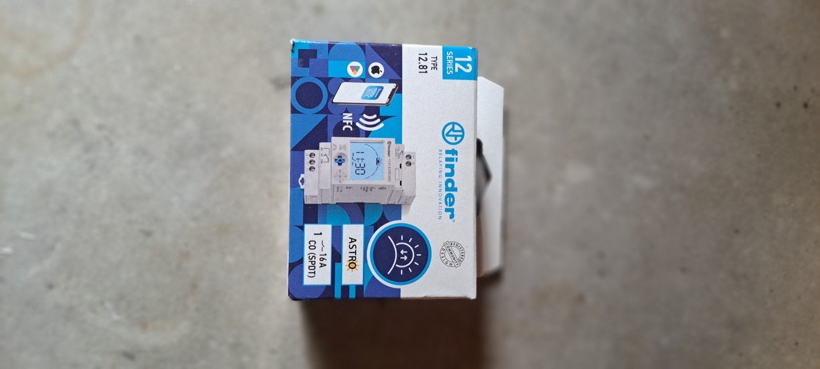 Finder 12.81 Astro Schakelklok NFC – Nieuw in doos, Ophalen of Verzenden, Nieuw, Overige typen