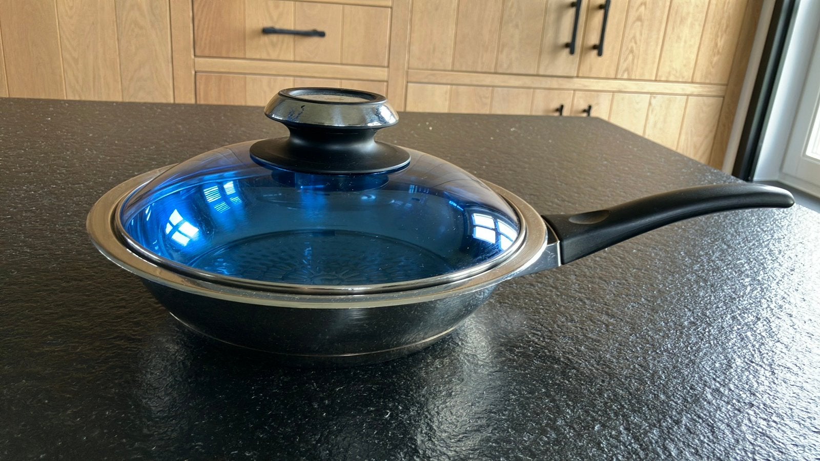 AMC premium hotpan, Kookpan of Snelkookpan, Ophalen of Verzenden, Zo goed als nieuw, Rvs