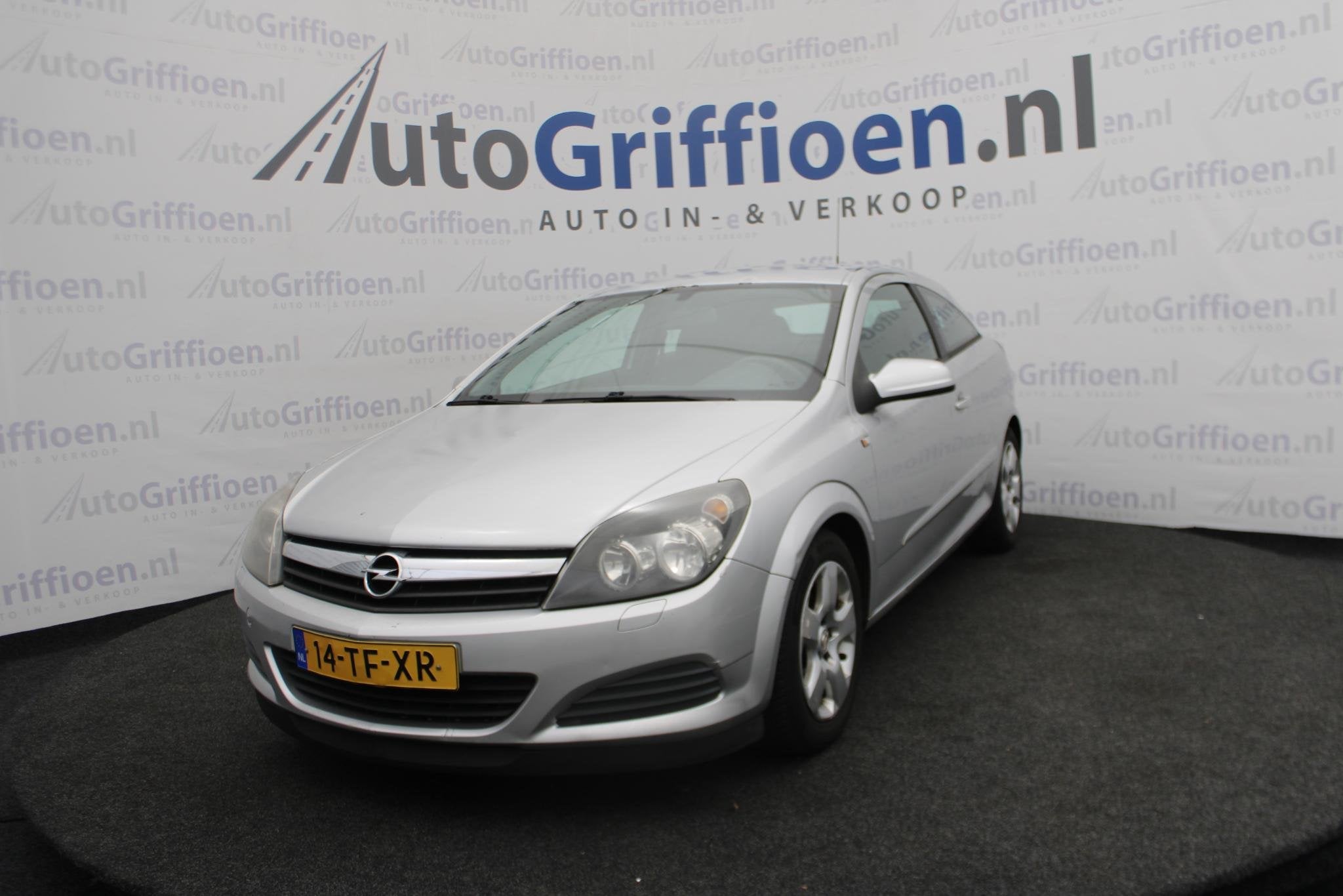 Opel Astra GTC 1.4 Edition Nette hatchback met airco, Voorwielaandrijving, Stof, Gebruikt, Zwart