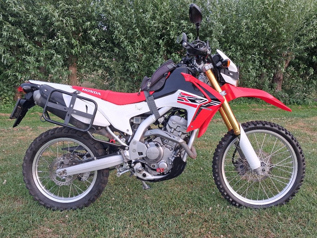Honda CRF250L(2016) | 42.000KM | Met Garmin, 12.5L tank, Motoren, 250 cc, Handvatverwarming, Gebruikt, Particulier