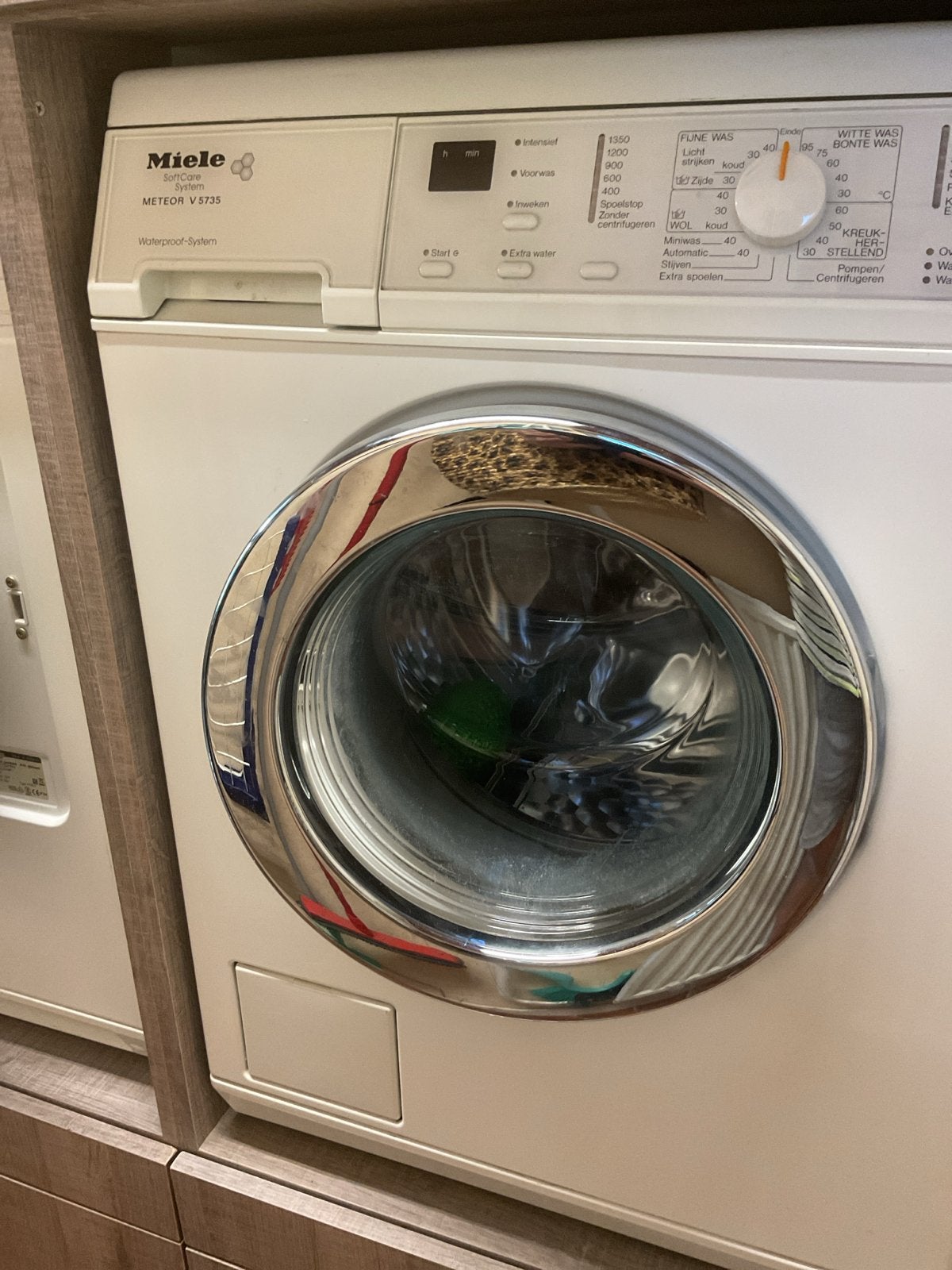 Miele Meteor V 5735 Wasmachine - Voorlader, Ophalen, Gebruikt, Voorlader, Wolwasprogramma