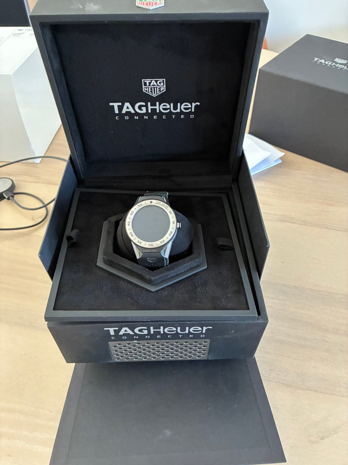 Tag heuer connected, Sieraden, Tassen en Uiterlijk, Horloges | Heren, Ophalen, Gebruikt, Polshorloge, Kunststof