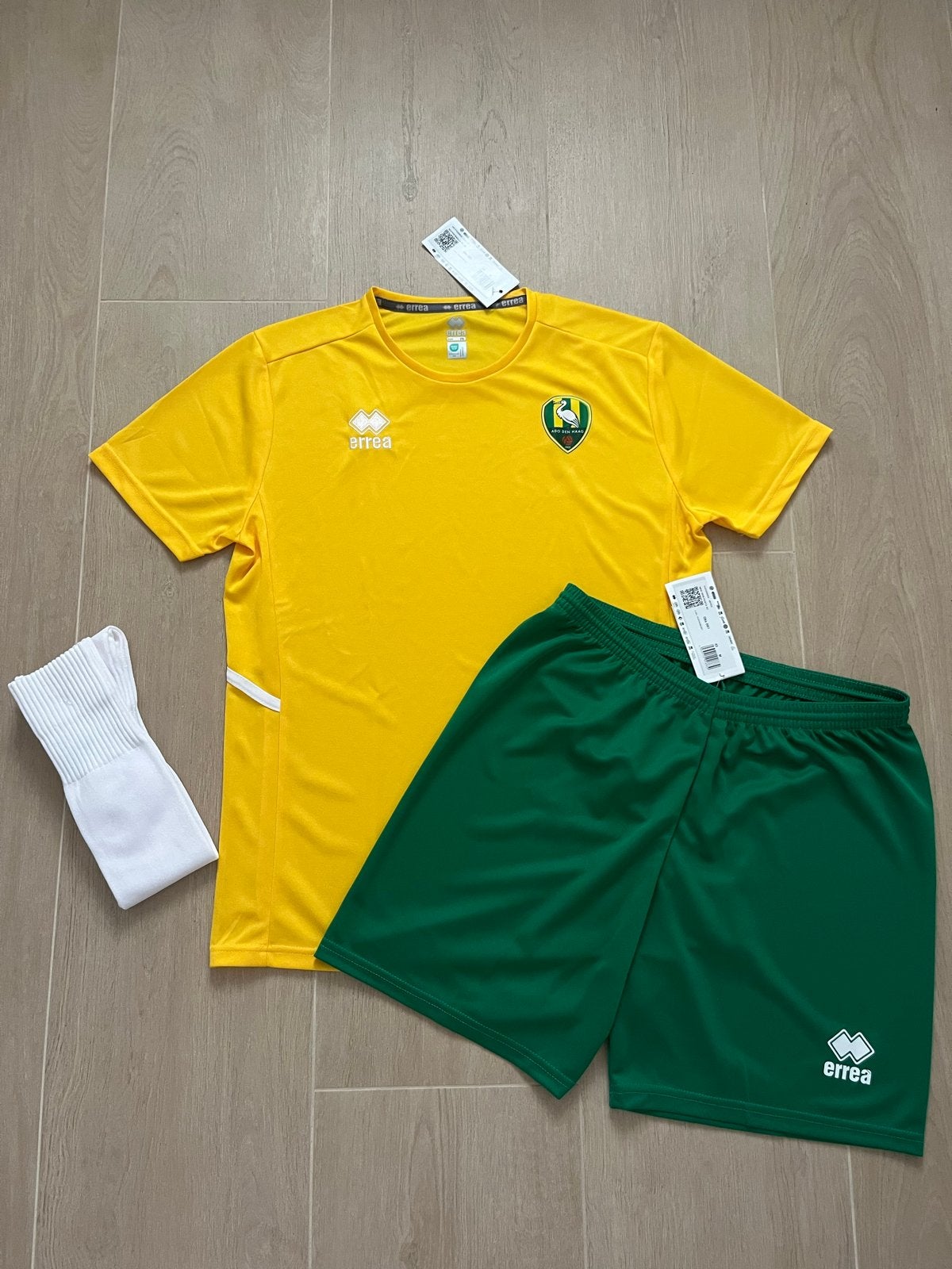 ADO Den Haag Tenue Maat M - Nieuw!!, Maat M, Ophalen of Verzenden, Nieuw, Set