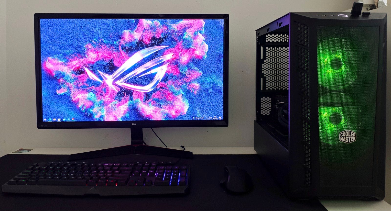 Game PC met RTX 4060, monitor en accessoires, Cooler Master, 8 GB, Zo goed als nieuw, Gaming