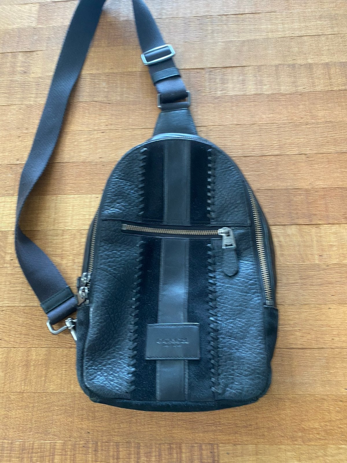 Zwart leren sling bag van Coach, Overige merken, Zwart, Ophalen of Verzenden, Zo goed als nieuw