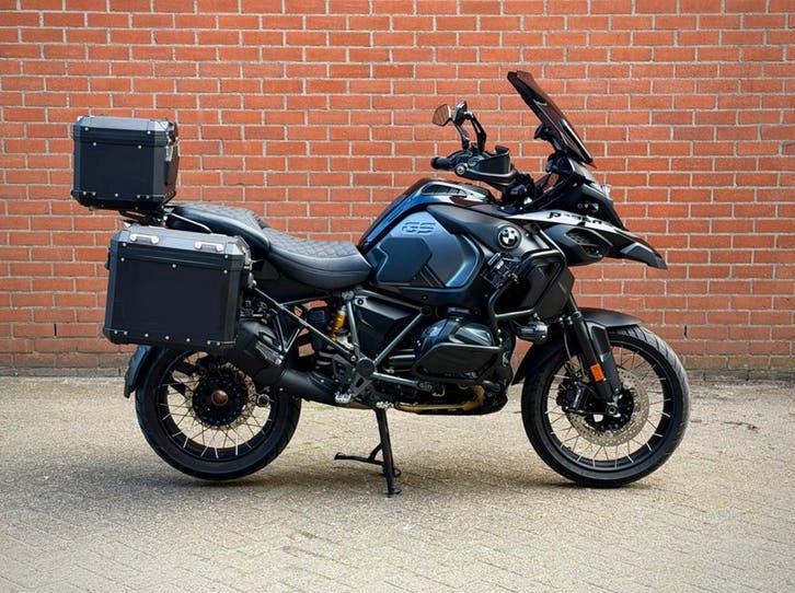 BMW R 1250 GS Adventure Triple Black - Full Custom Black, Occasion, Motorrijbewijs A, Handvatverwarming, Particulier
