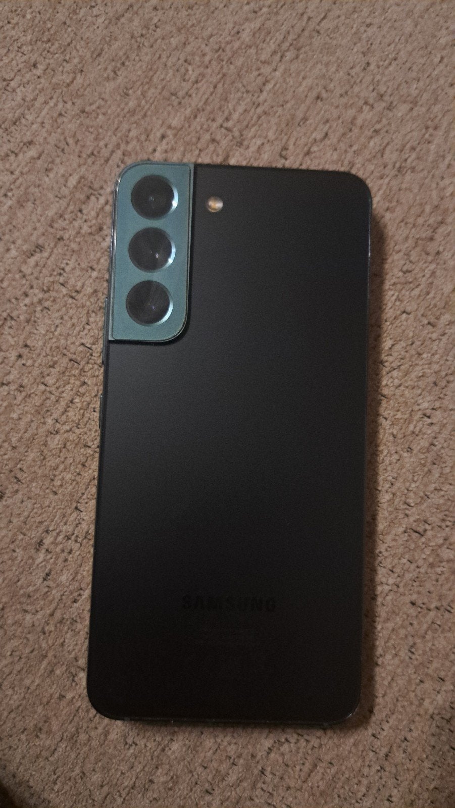 Samsung s22