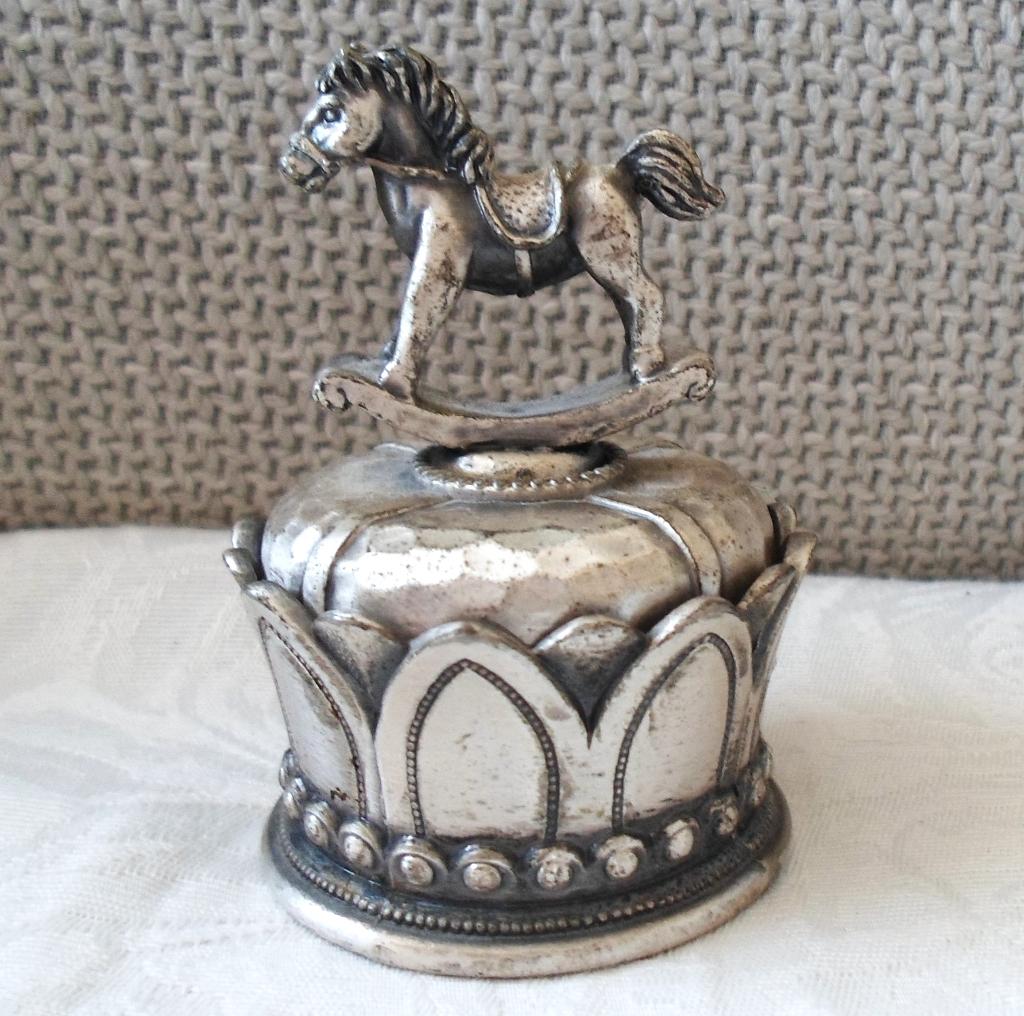 Tinnen doosje voor sieraden/snuisterijen/babytandjes., Antiek en Kunst, Antiek | Tin, Ophalen of Verzenden