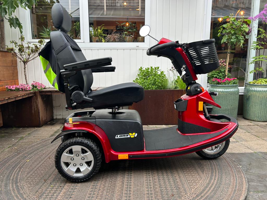 Luna Victory scootmobiel als nieuw 281 km mee gereden, Diversen, Rollators, Ophalen