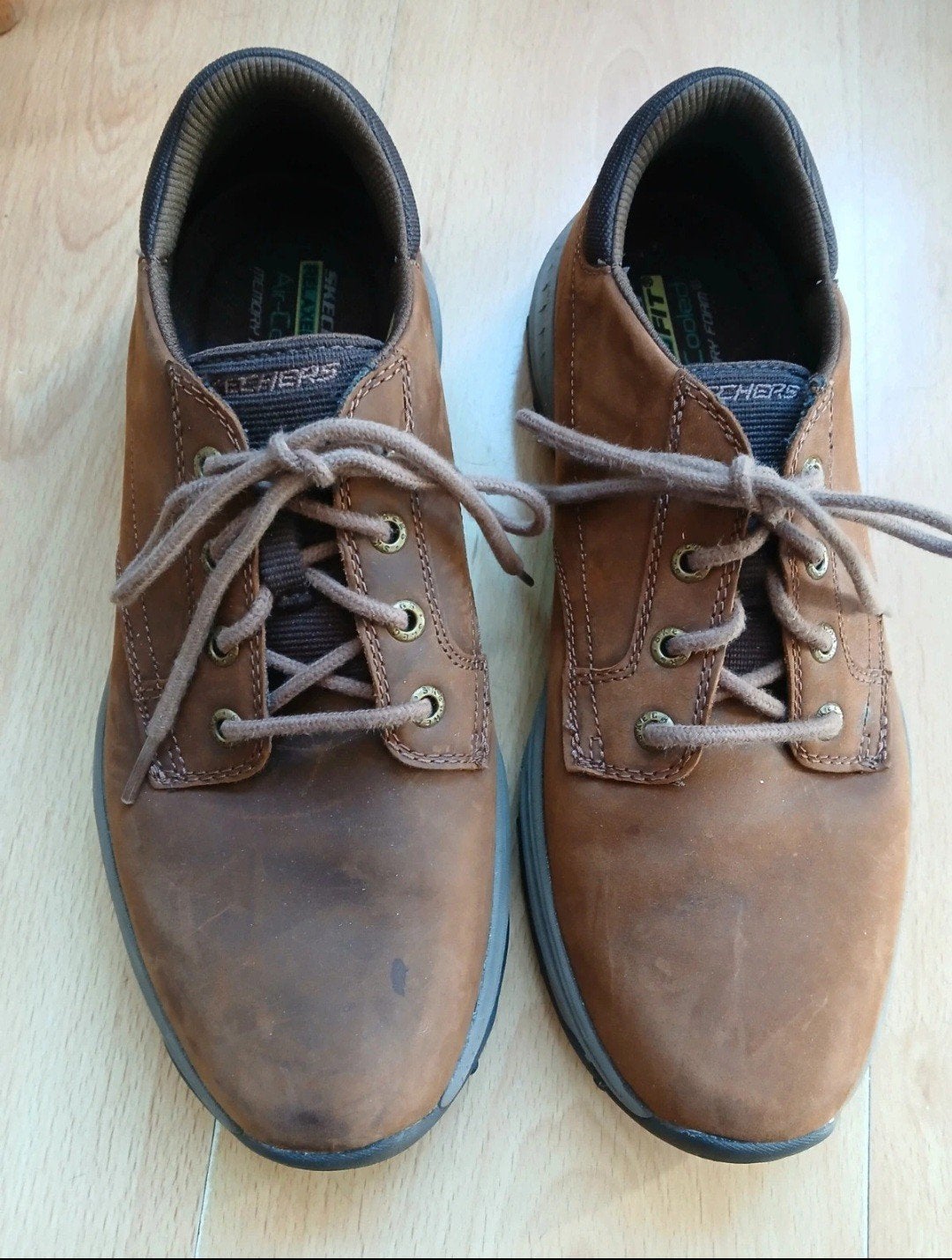 Skechers Relaxed Fit Air-Cooled Memory Foam schoenen, Bruin, Ophalen of Verzenden, Skechers, Gedragen