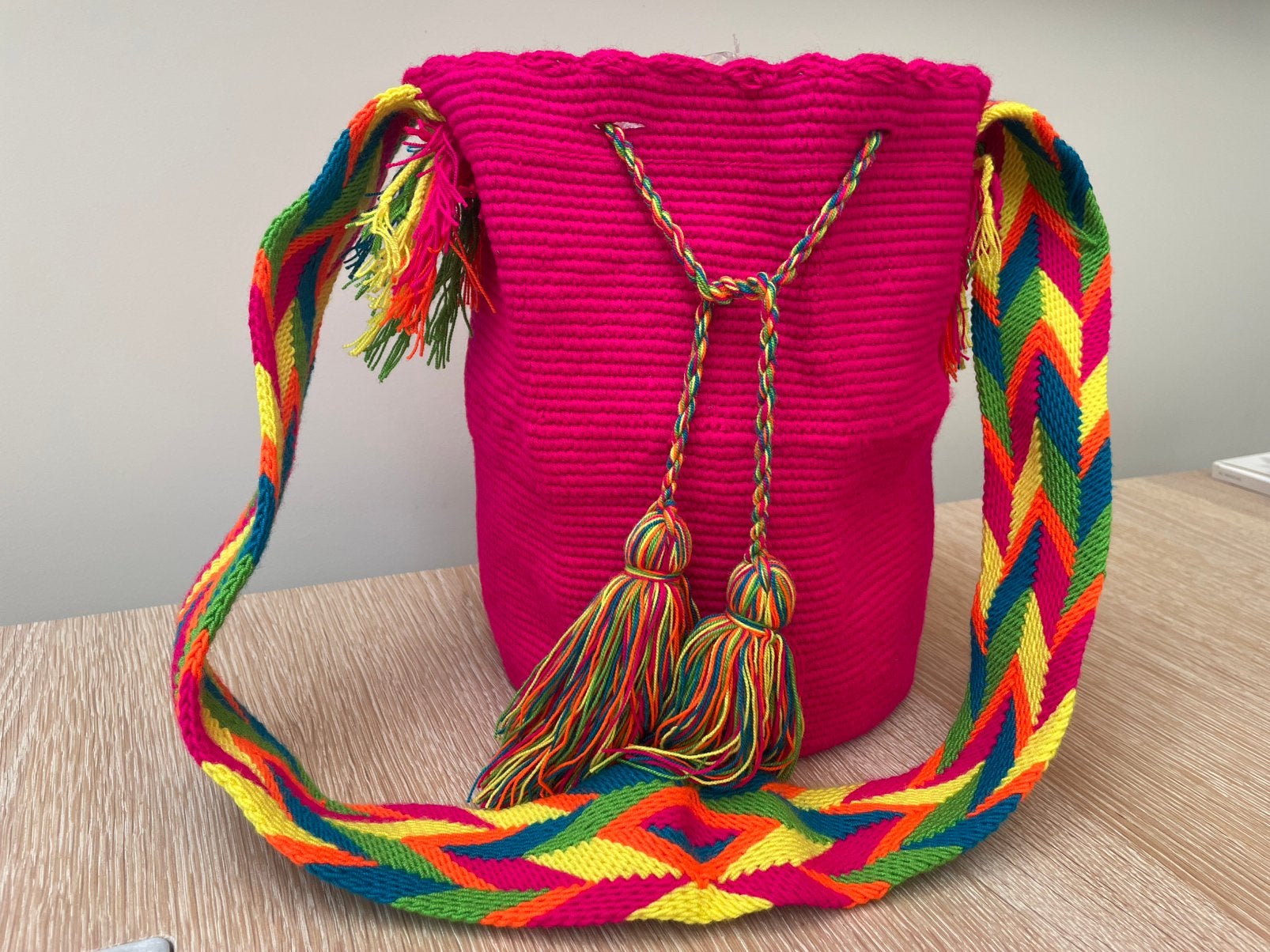Nieuw: Wayuu Mochila Tas - Handgemaakt in Colombia, Ophalen of Verzenden, Nieuw, Overige kleuren, Overige merken