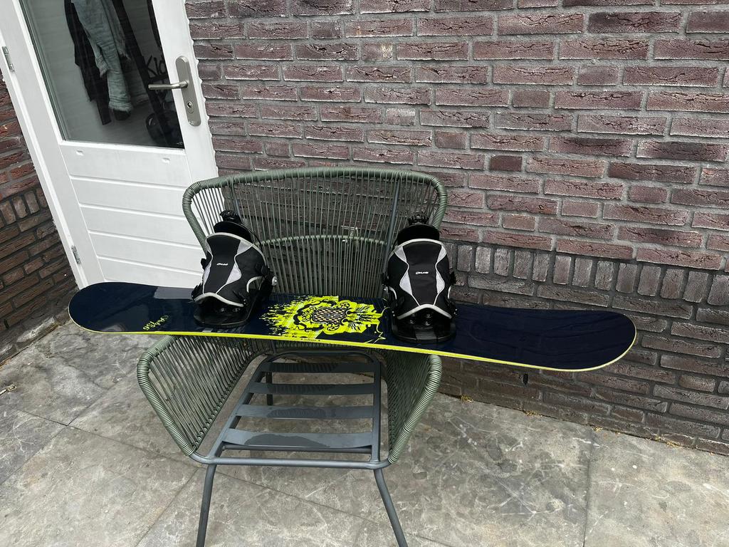 Snowboard Salomon 156, Sport en Fitness, Snowboarden, Ophalen, Gebruikt, Board