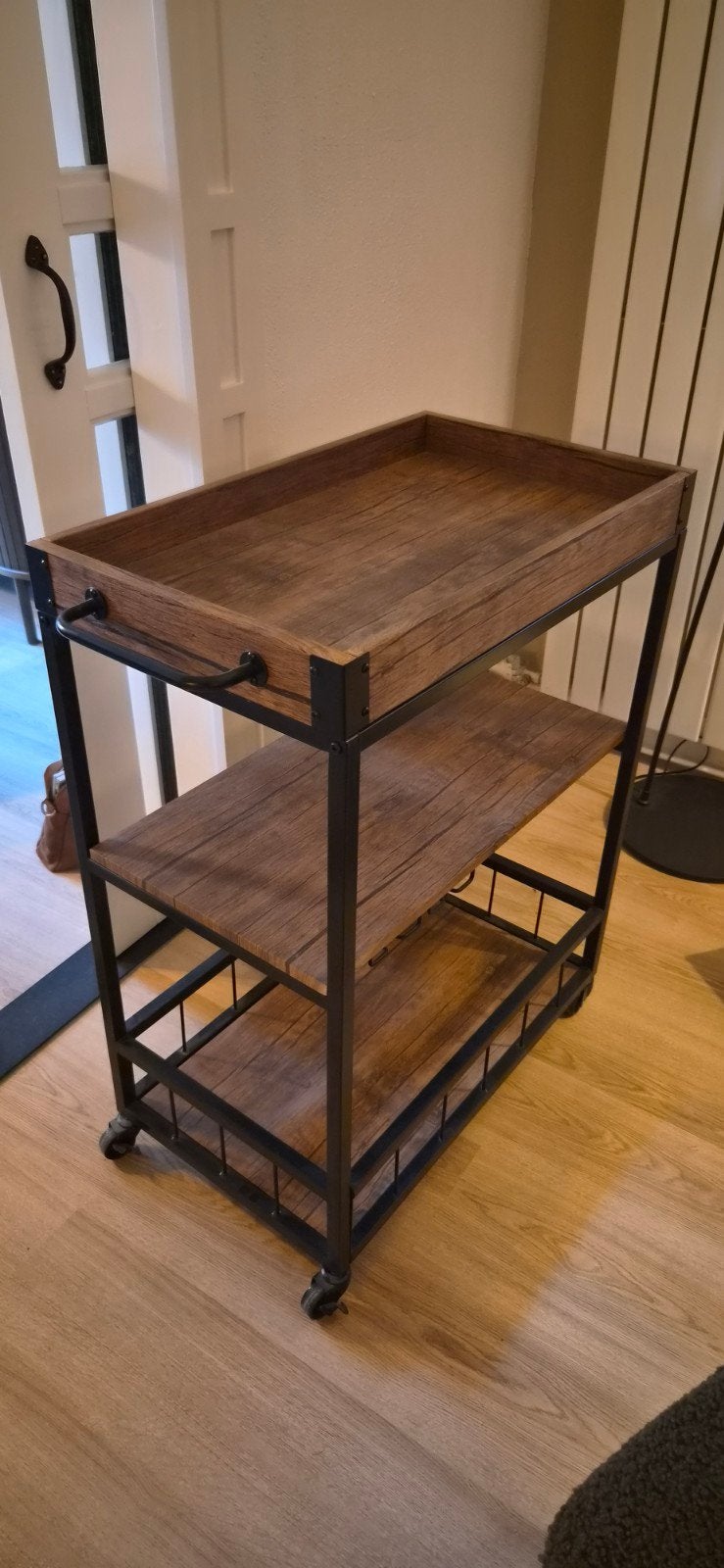 Industriële serveerwagen met wijn- en glas houder, Ophalen of Verzenden, Zo goed als nieuw
