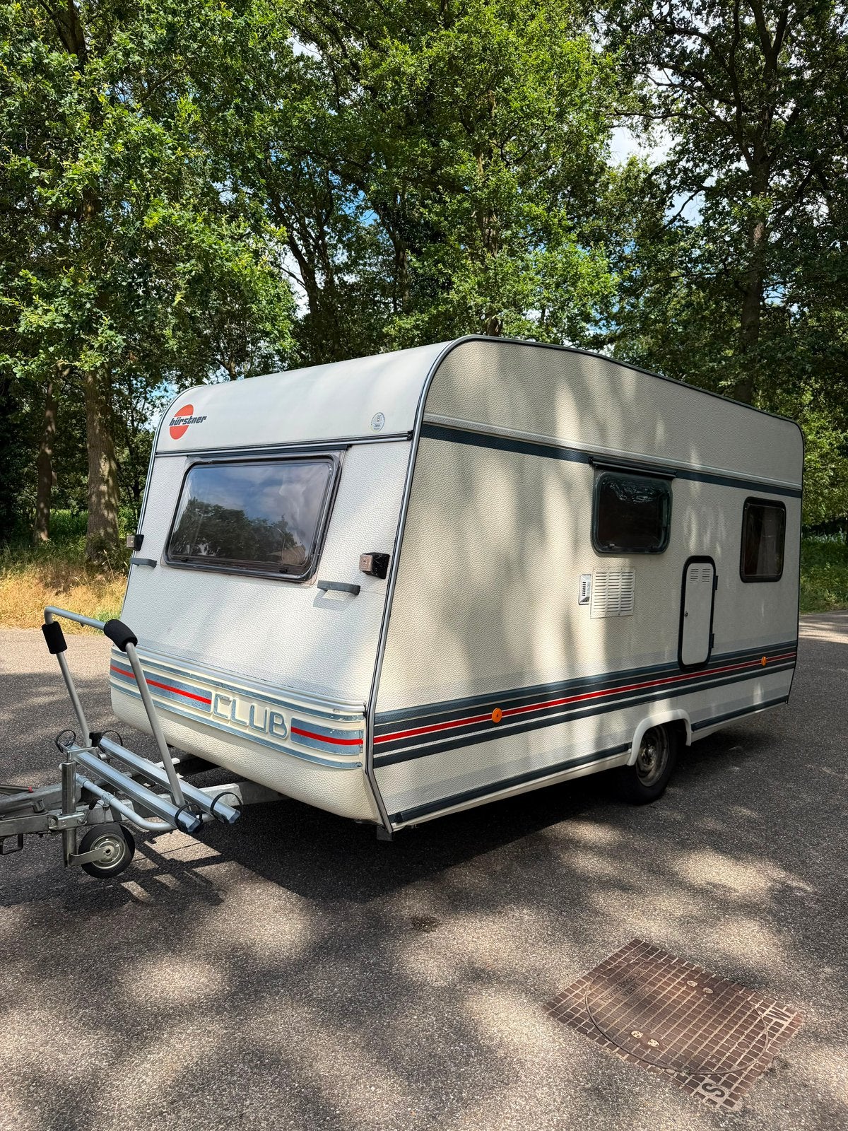 Leuke Bürstner Caravan uit 1989, Rondzit, Bedrijf, Dwarsbed, Tot en met 4