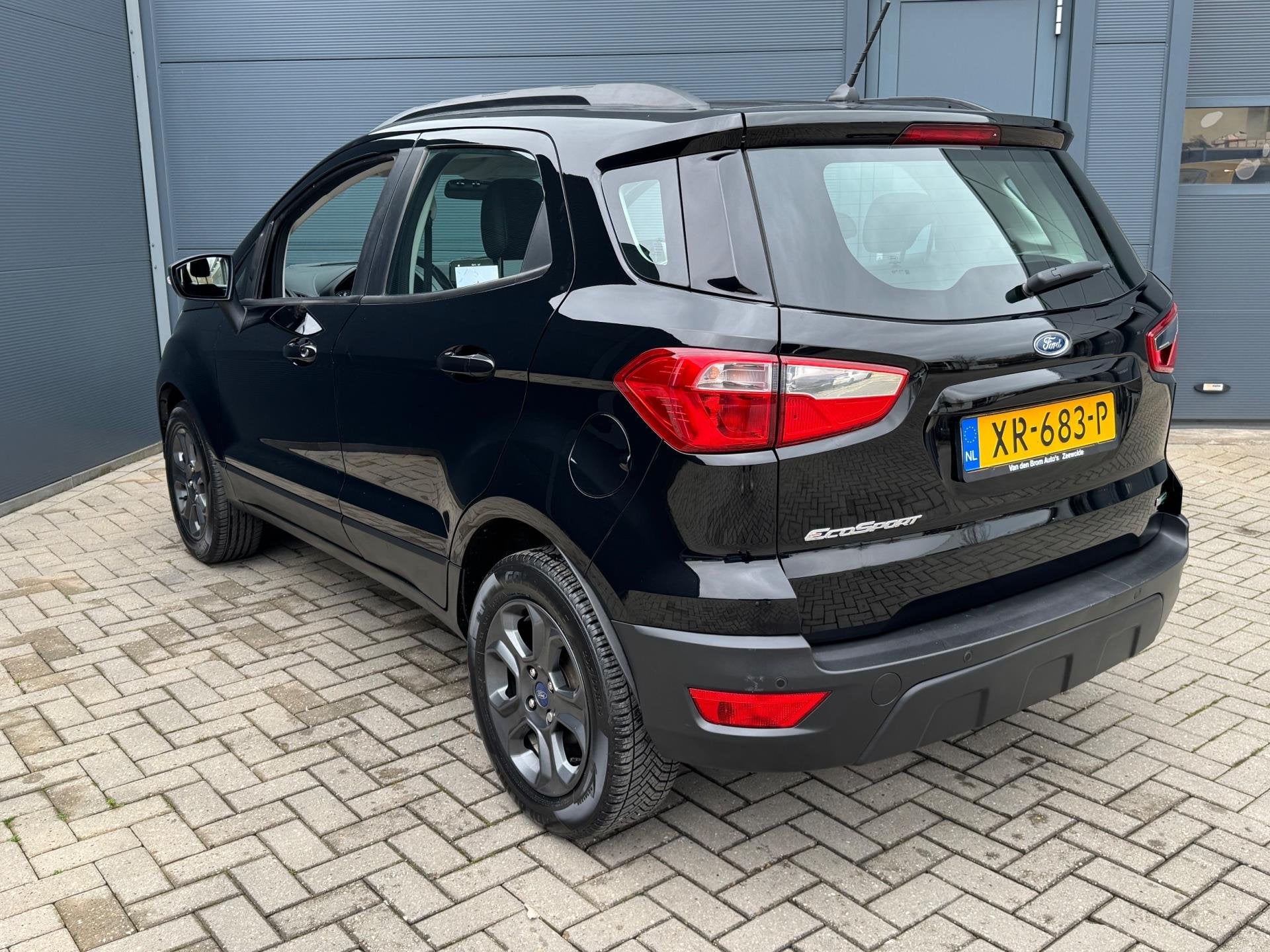 Ford EcoSport 1.0 EcoBoost Ultimate / Navi / Pdc / Nap, Voorwielaandrijving, 125 pk, Gebruikt, Euro 6