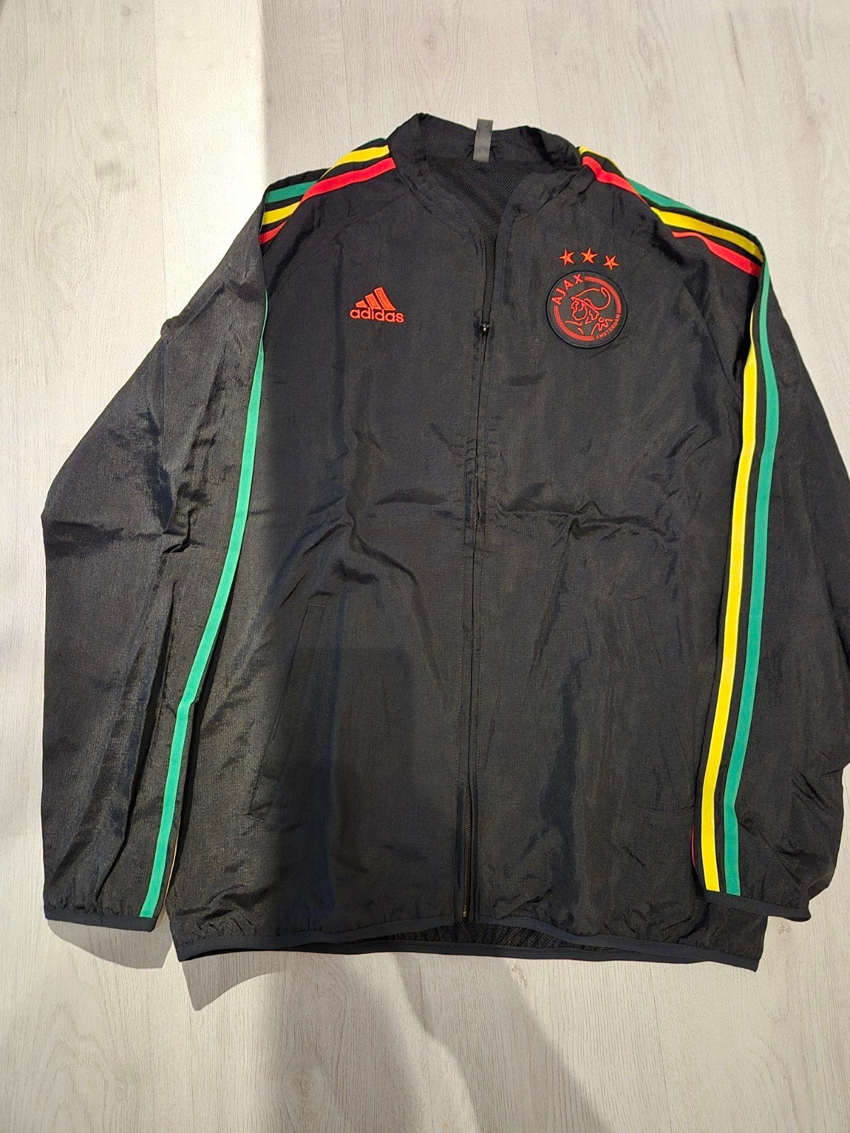 Ajax Bob Marley Trainingsjack - Zwart met Rood, Geel, Groen, Maat 52/54 (L), Meerkleurig, Ophalen of Verzenden, Zo goed als nieuw