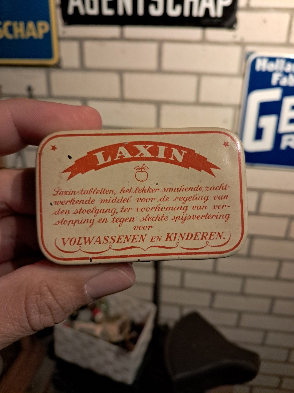 Laxin blikje, Ophalen of Verzenden, Overige