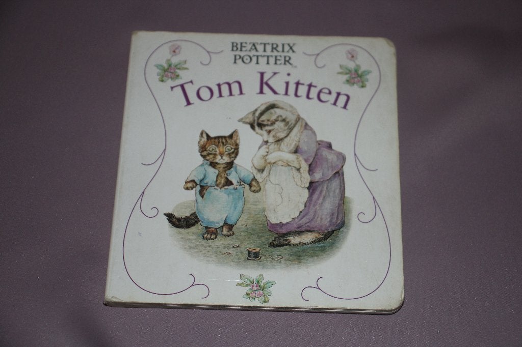 Beatrix potter Tom Kitten boek, Ophalen of Verzenden, Gelezen, Beatrix Potter, Fictie algemeen